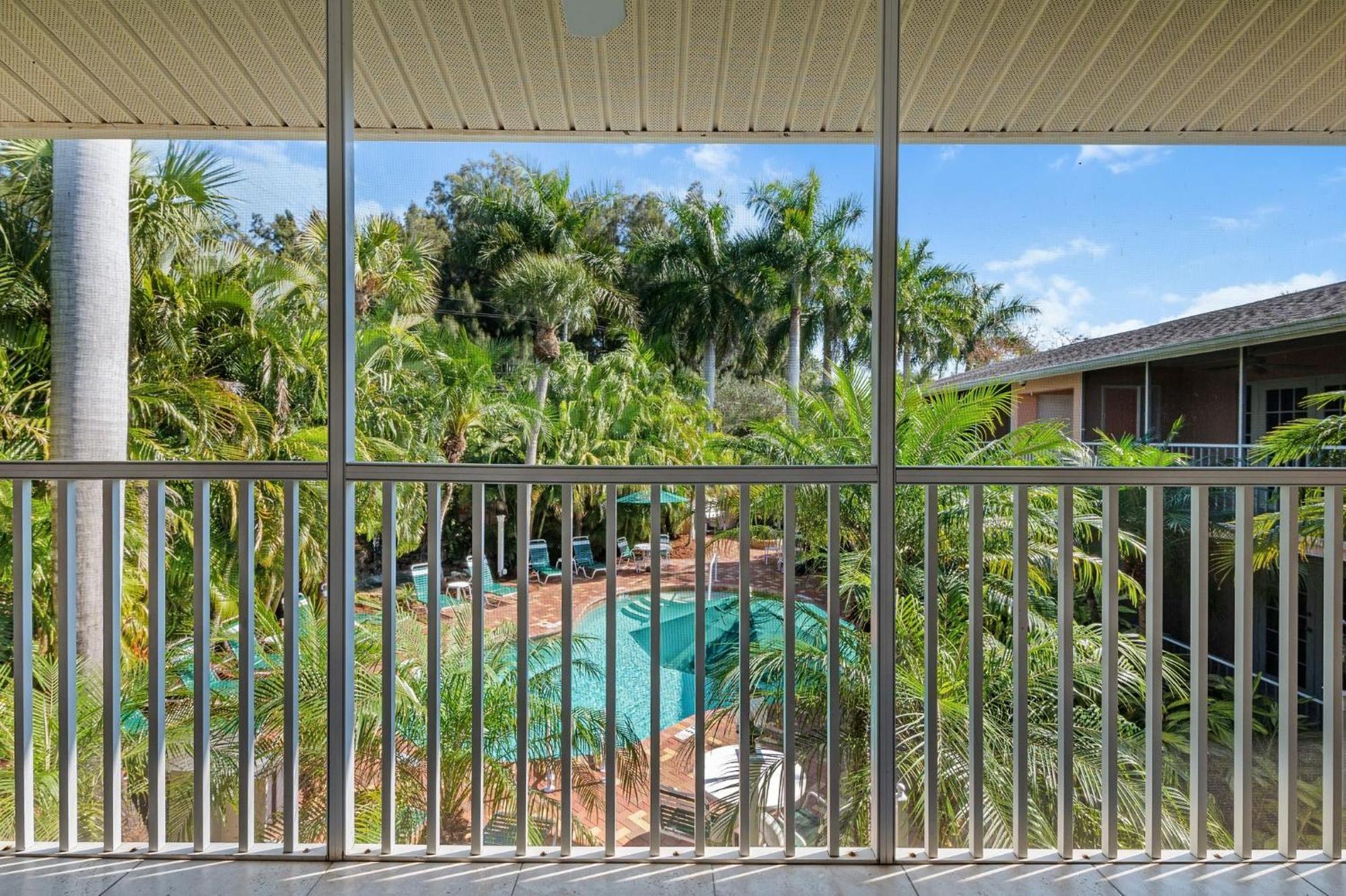 Siesta Key Inn Екстер'єр фото