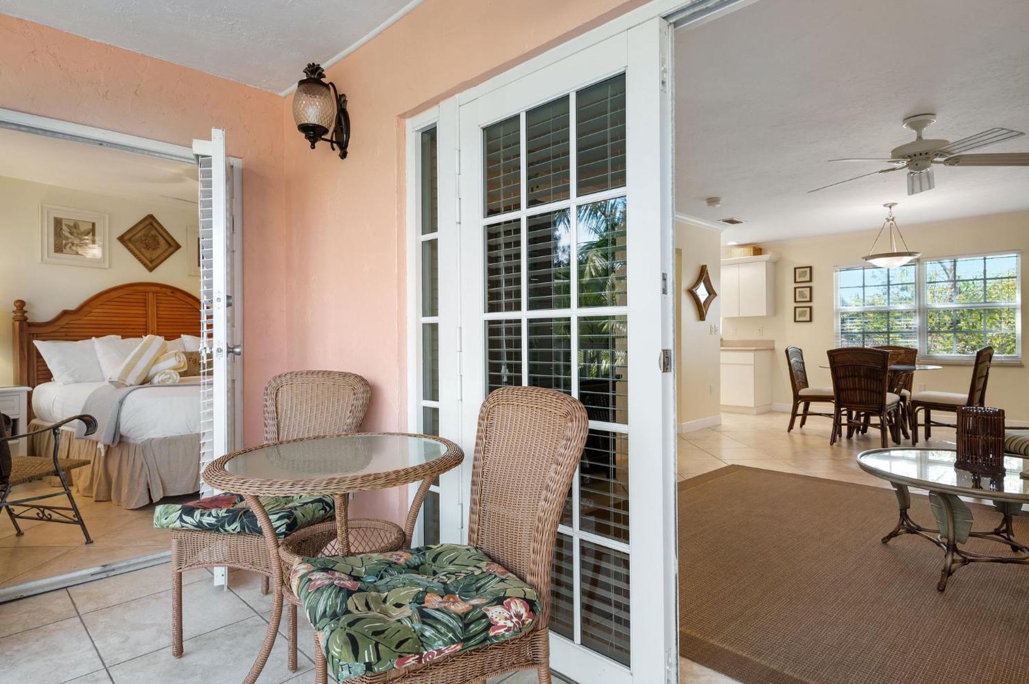 Siesta Key Inn Екстер'єр фото